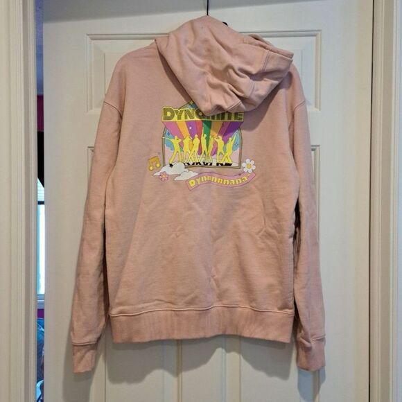BTS x Fila Dynamite Pink Hoodie With Big Back Pattern Size Small - Picture 2 of 13
